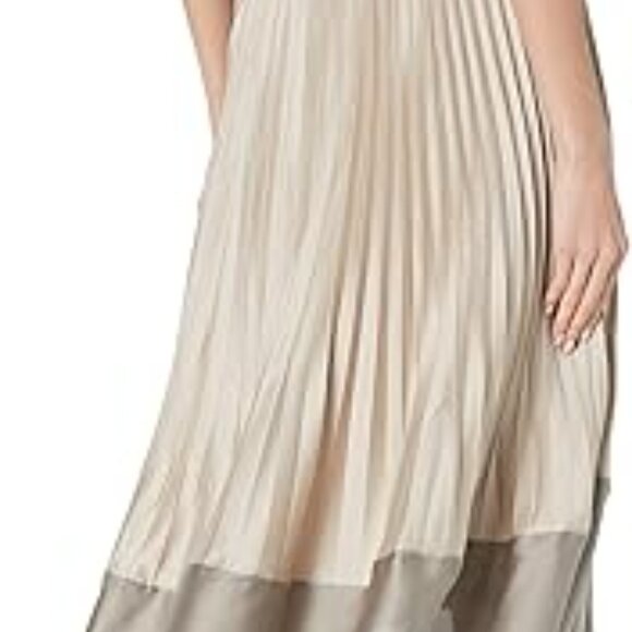 Club Monaco T-shirt Pleated Midi Dress - Picture 2 of 6